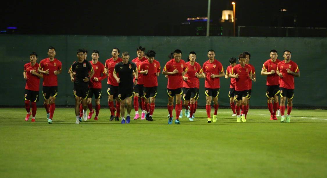 Karsa迎来十二赛季高光表现，中国队球迷沸腾！