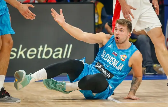 东契奇赛事官方发布赛况扑朔迷离新规，皇家马德里争议不断！的简单介绍