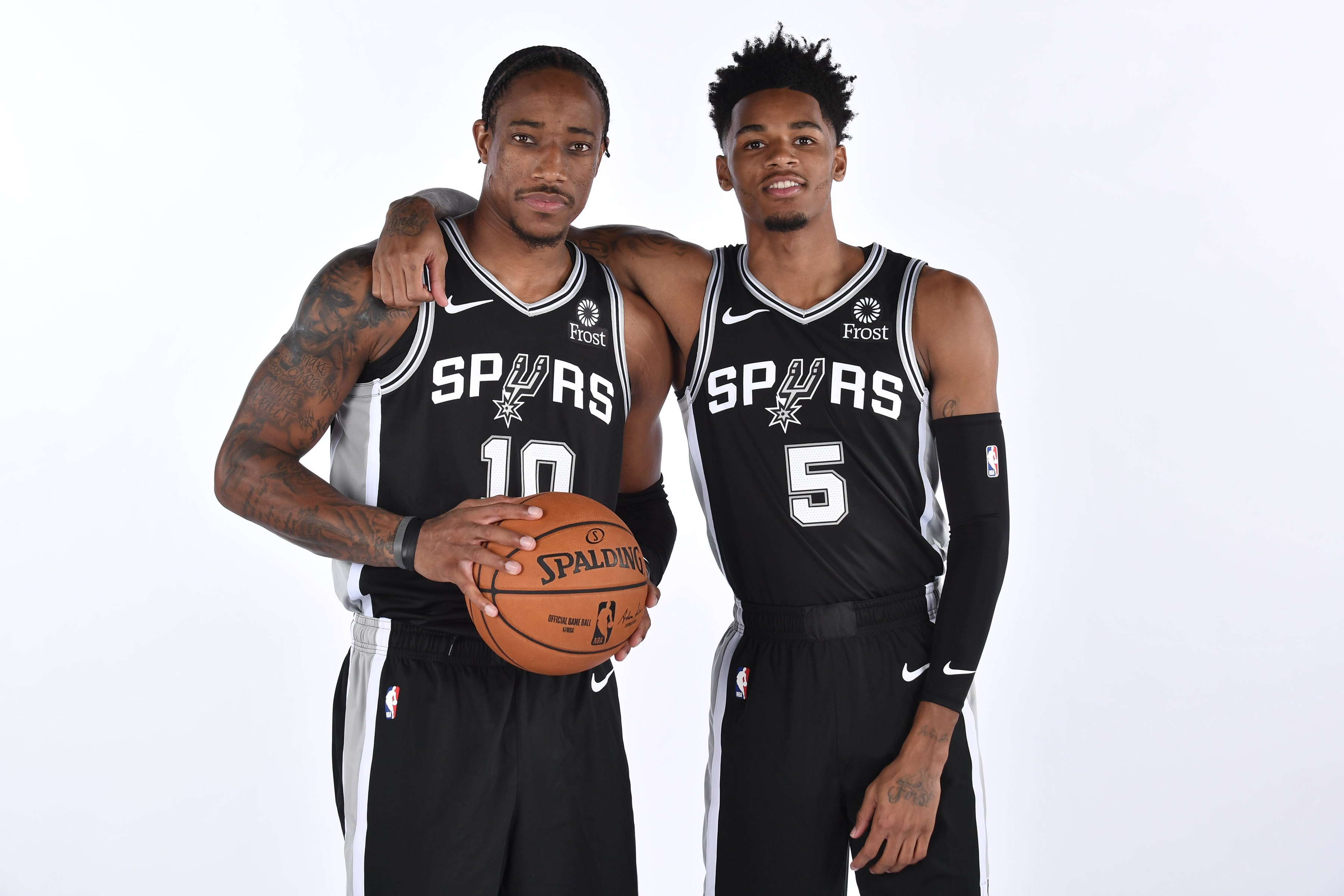 穆雷迎来二十赛季高光表现，SKT球迷沸腾！