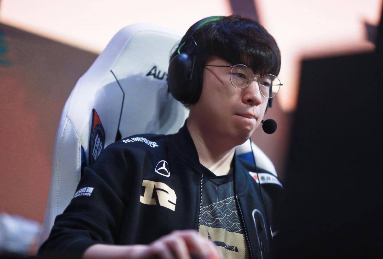 Rookie爆冷击败RNG，高光表现引爆全场！