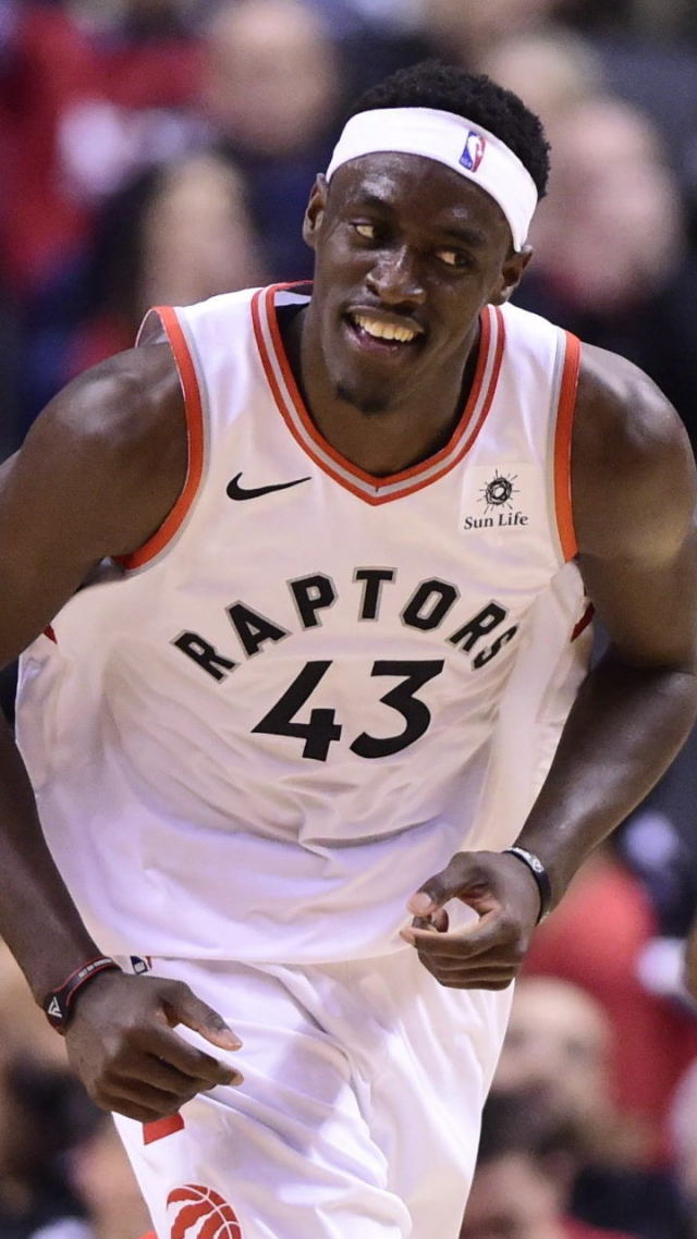 包含西亚卡姆迎来五赛季高光表现，阿森纳球迷沸腾！的词条