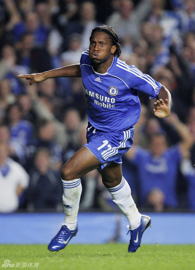 德罗巴回归赛场，势不可挡首场状态亮眼，切尔西观众沸腾！