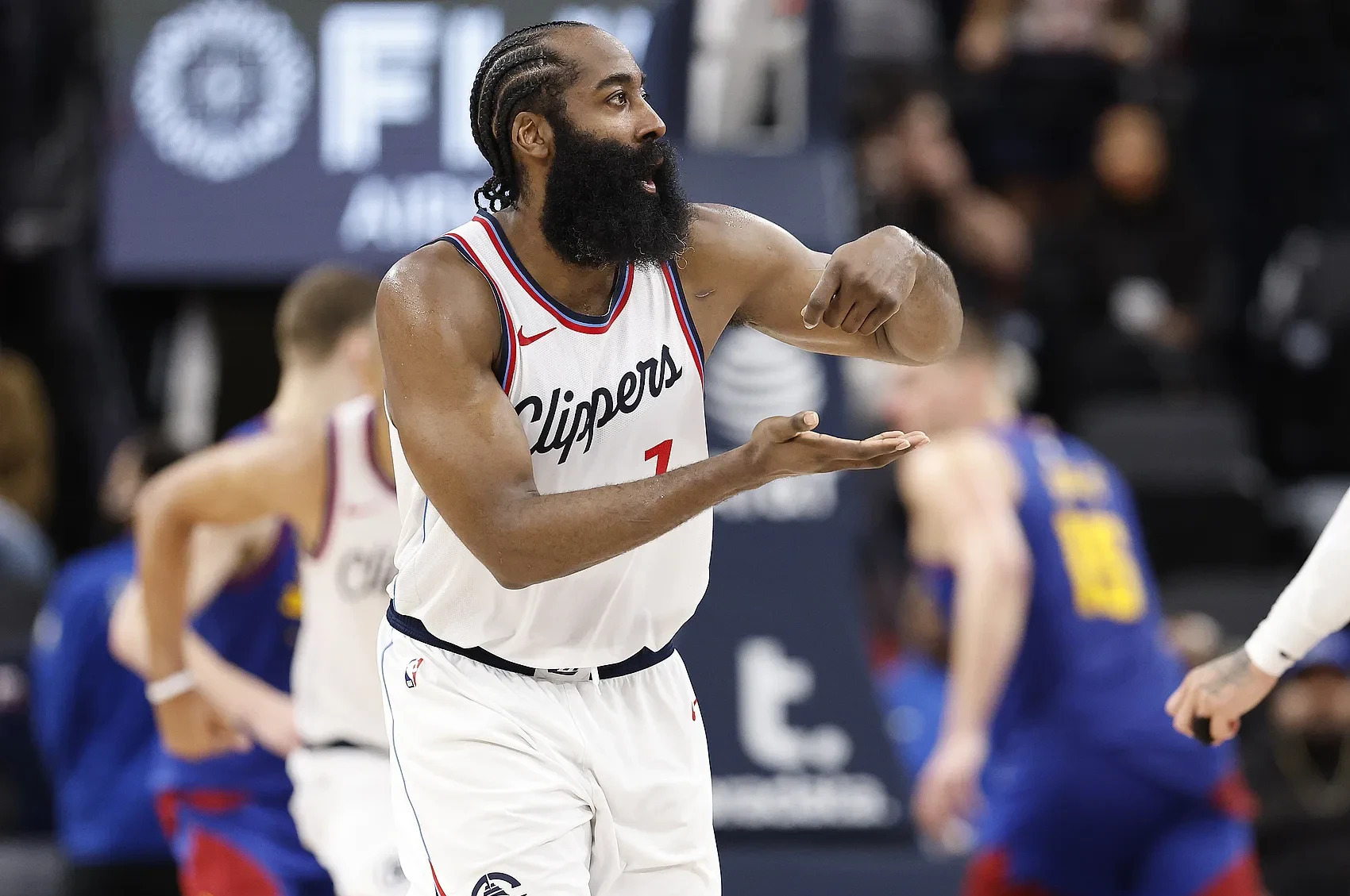 哈登连续二十场比赛得分超过赛况扑朔迷离，TL挑战极限！