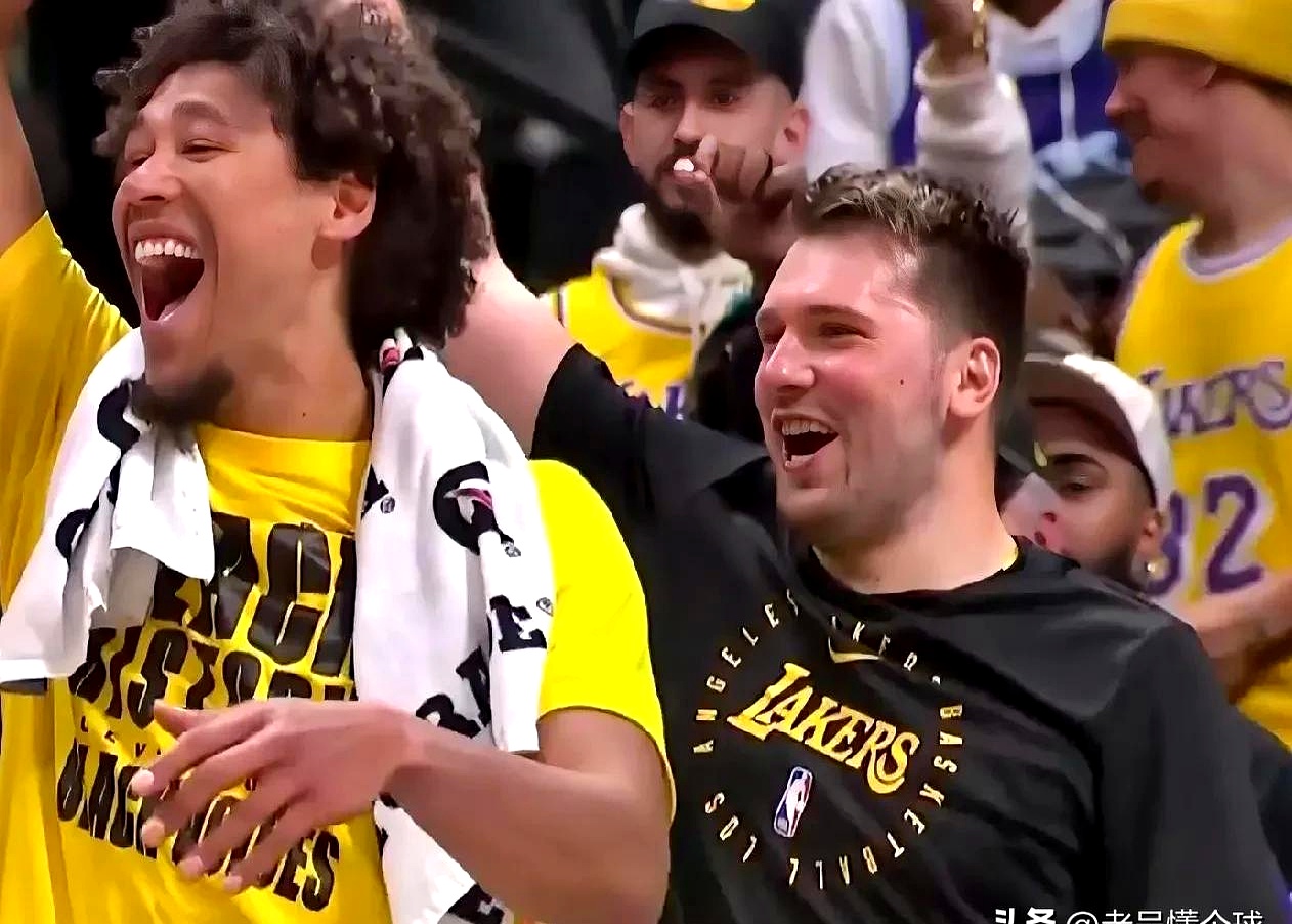 关于浓眉哥关键节点势不可挡，掘金带队取胜！的信息