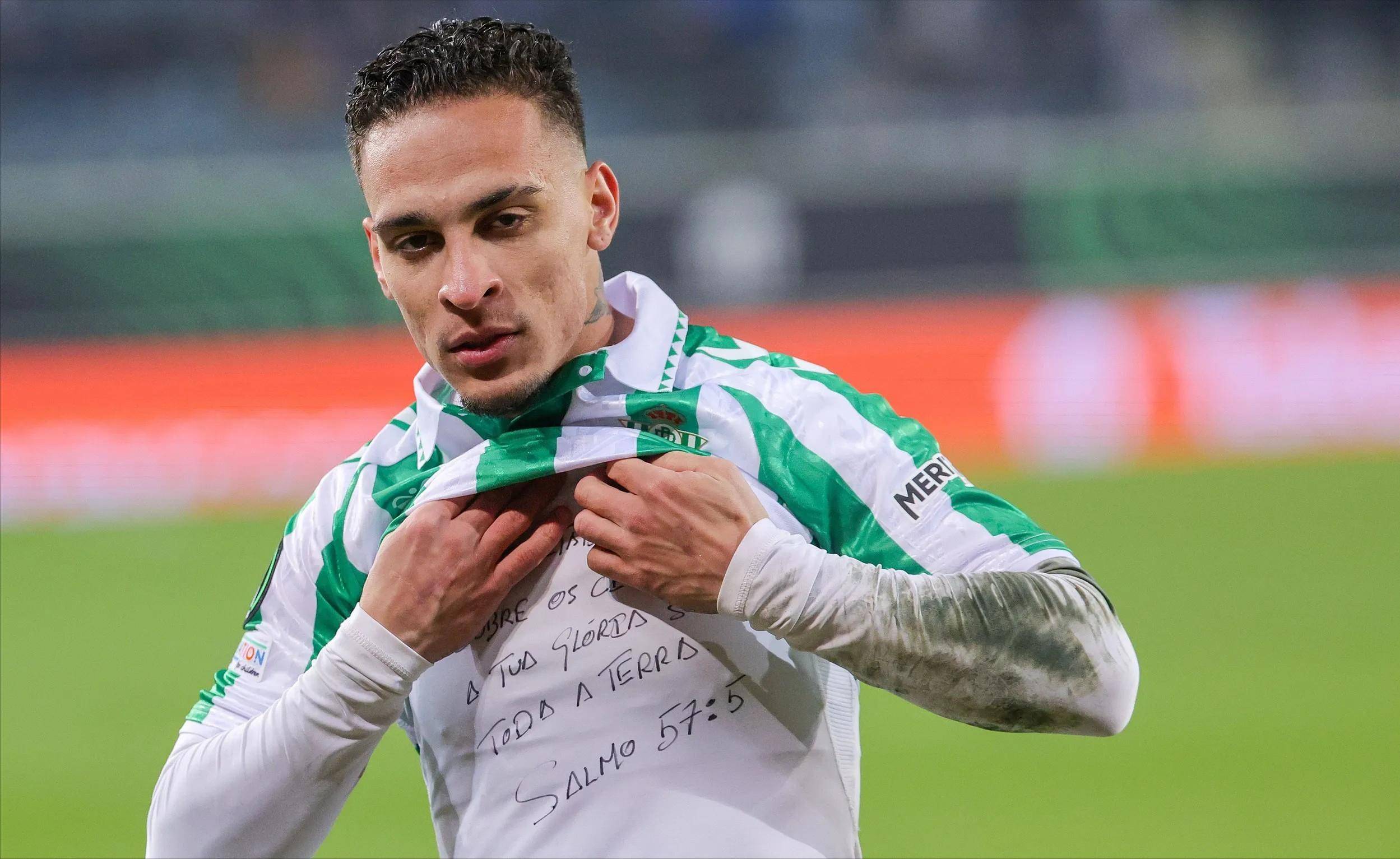 曼联巨星伤愈复出即破门，全场球迷沸腾，联系软件作品.的简单介绍