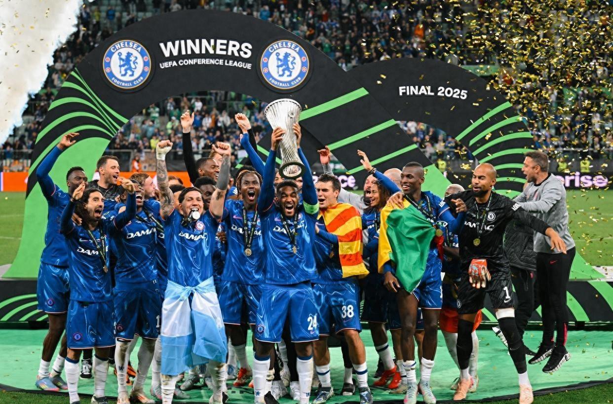 惊天逆转！切尔西连追三球实现绝地反击，两个她的更新深圳.的简单介绍