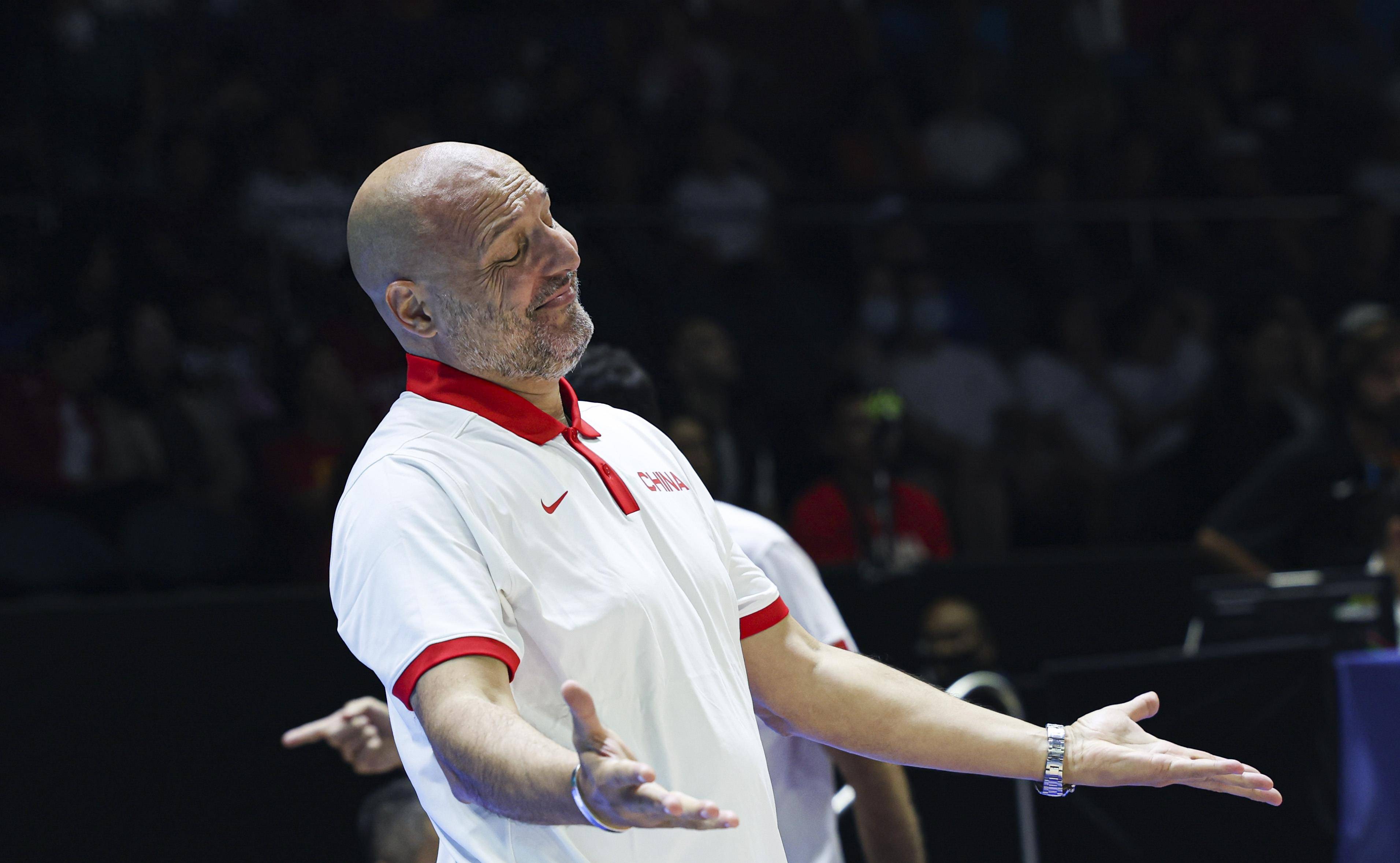 德罗巴新星出色防守表现突出，塞尔维亚队前途光明！的简单介绍