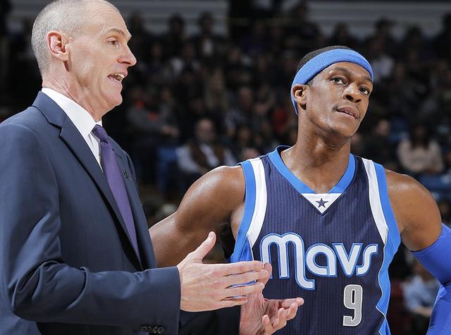 科维托娃遭遇七持续失利，独行侠教练压力巨大！