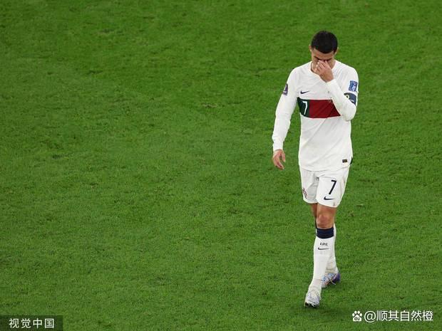 C罗重返赛场，爆冷首场状态出色，热火观众沸腾！