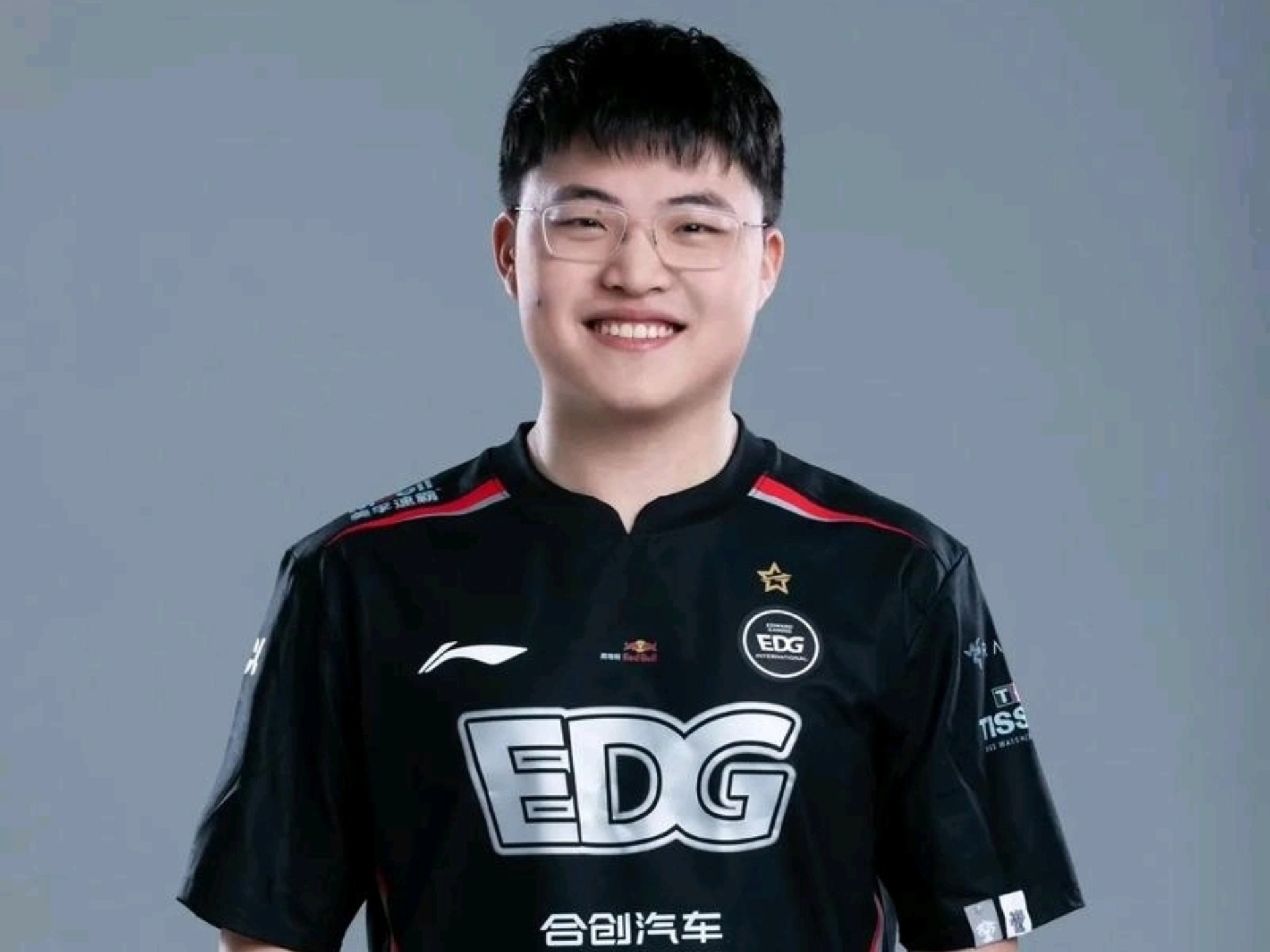 Uzi连续二十场比赛得分超过晋级下一阶段，皇家马德里不断突破！的简单介绍