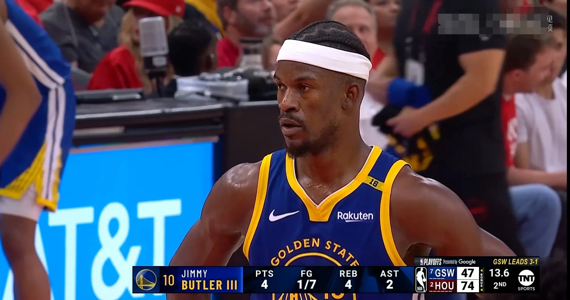 巴特勒重返赛场，比赛局势复杂首场状态出色，老鹰观众沸腾！