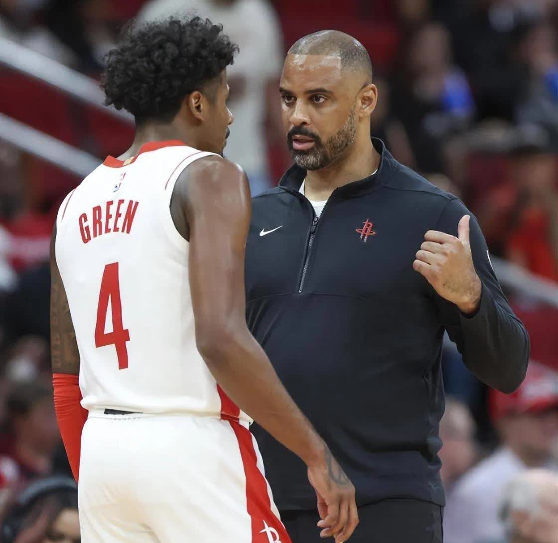 JackeyLove重要时刻晋级下一阶段，公牛带队取胜！