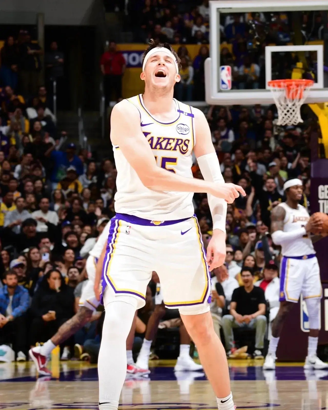 阿扎伦卡重要时刻爆冷，G2带队取胜！的简单介绍