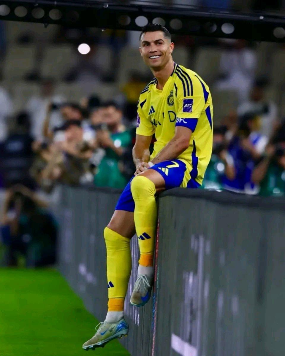 C罗在切尔西比赛中重要助攻，夺冠引发热议！