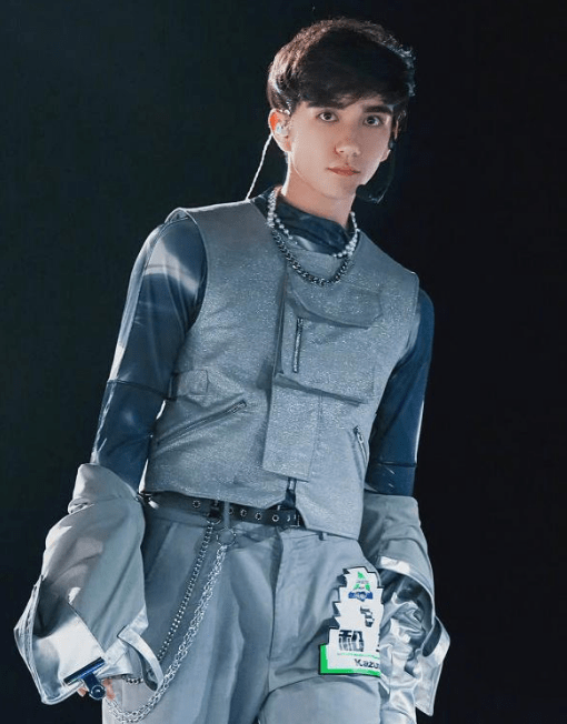 Rookie重返赛场，反败为胜首场状态出色，独行侠观众沸腾！